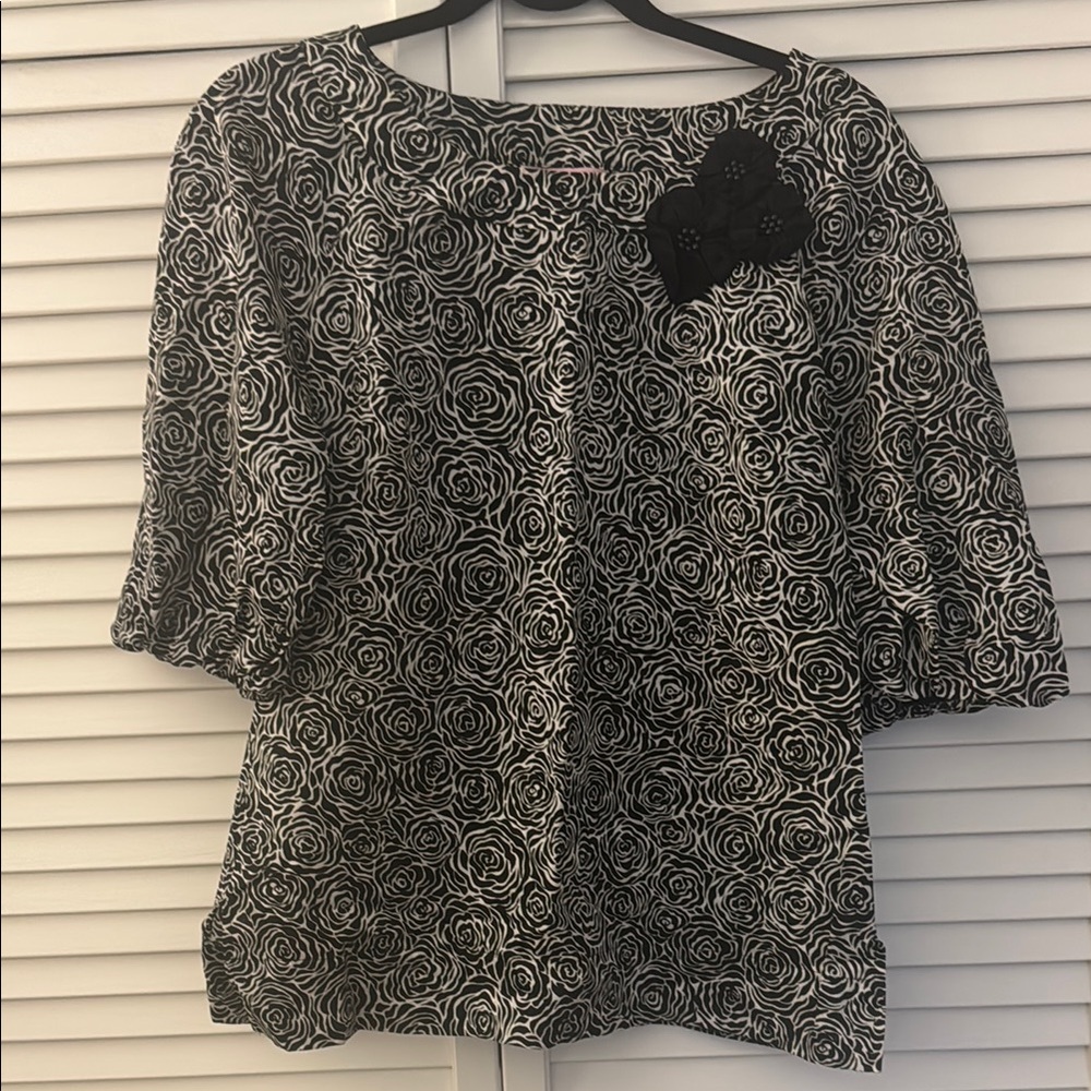 Vintage Lilly Pulitzer Elegant Black and White Floral Top Small